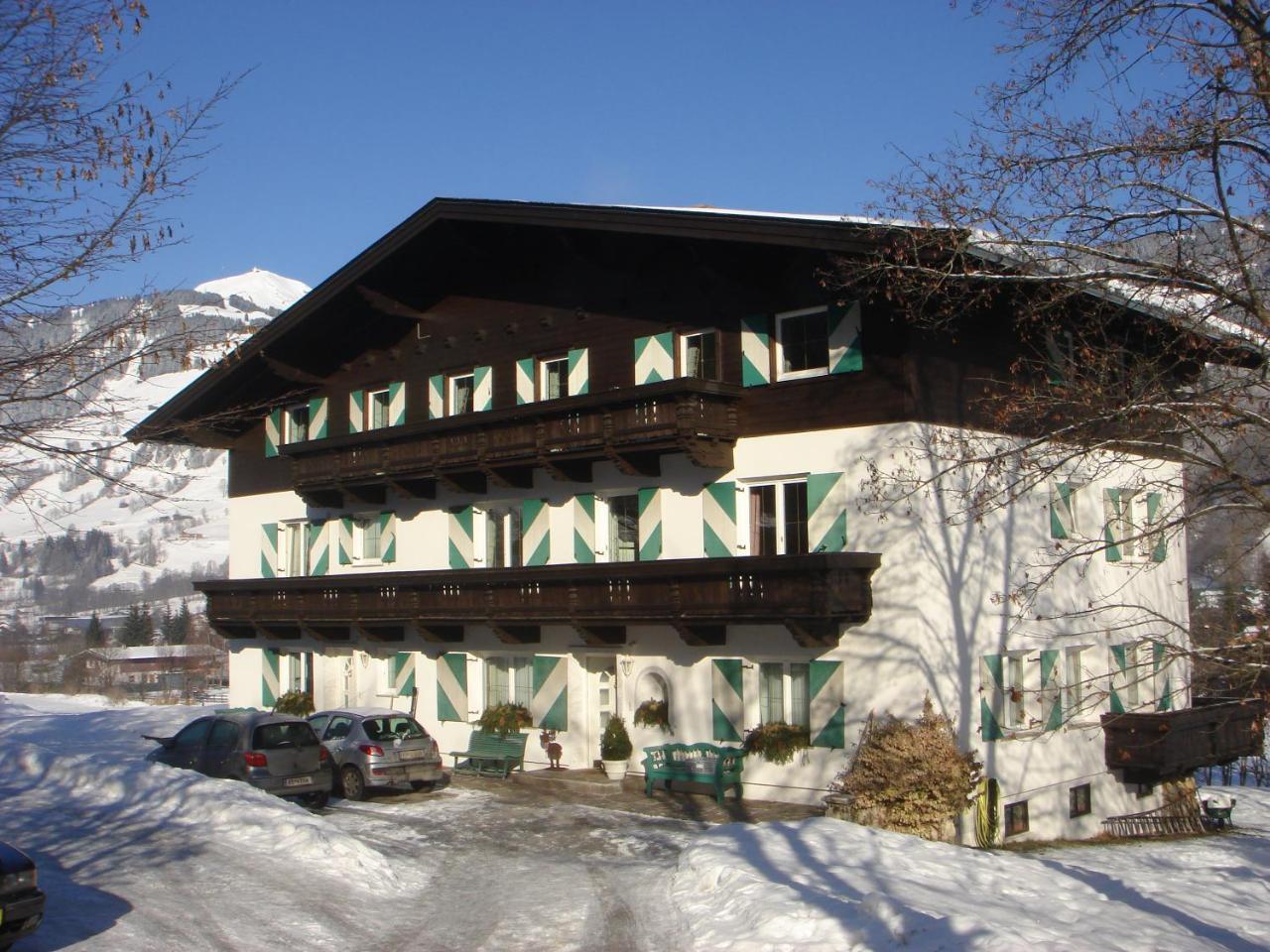 Das Christine Appartement Brixen im Thale Ngoại thất bức ảnh