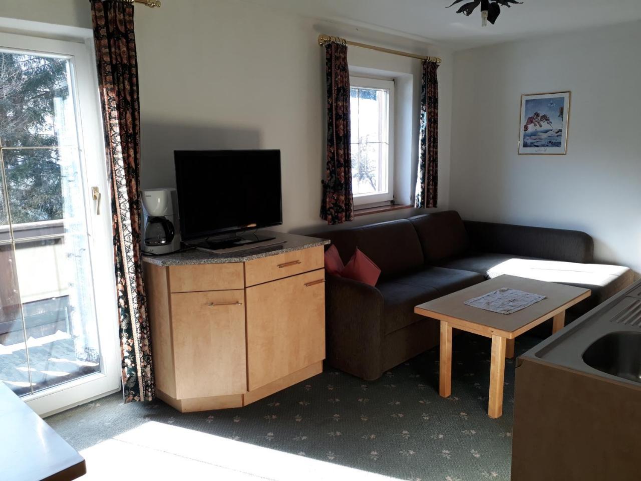 Das Christine Appartement Brixen im Thale Ngoại thất bức ảnh